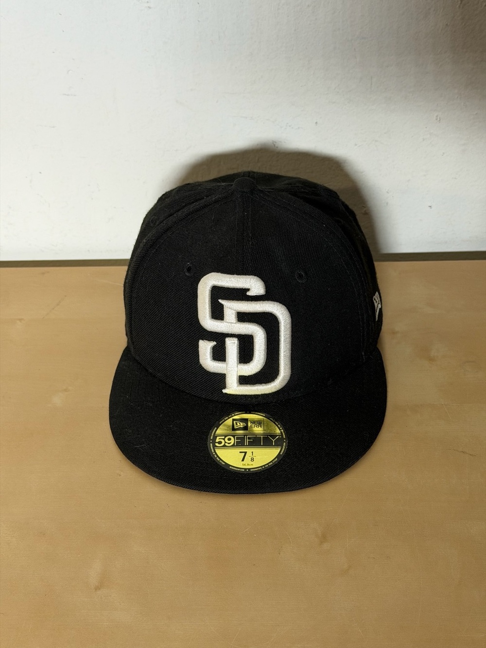 San Diego Padres New Era Big Logo 59FIFTY Fitted Hat Black White Wool 7 1/8